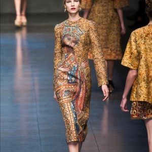 NEW-Runway Dolce&Gabbana dress